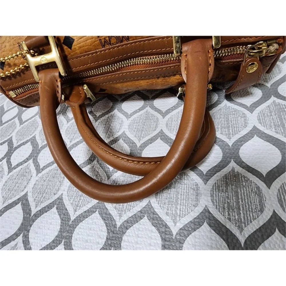 Authentic MCM Visetos Essential Boston Dog Bone Bag Cognac - Picture 10 of 11